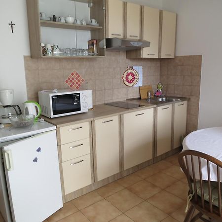 Apartment Josipa Malinska Quarto foto